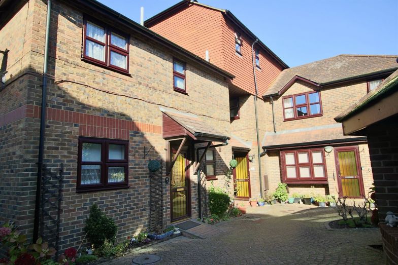 Essex Mews, Newhaven