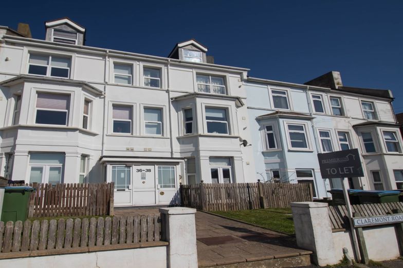 Flat 5, Seaford